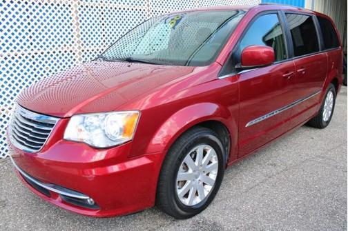 2015 Chrysler Town & Country Touring