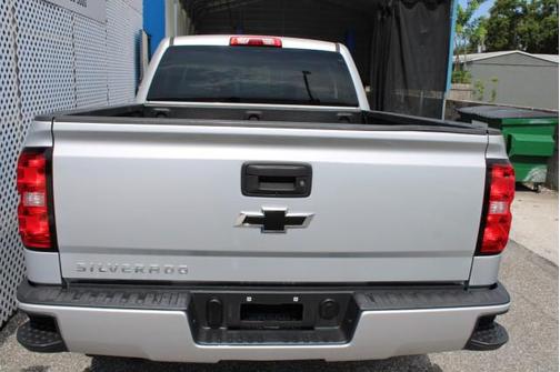 2017 Chevrolet Silverado 1500 Custom