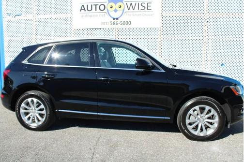 2017 Audi Q5 Premium W/ NAVI