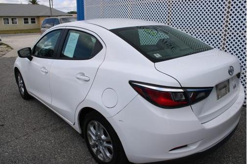 2016 Scion iA