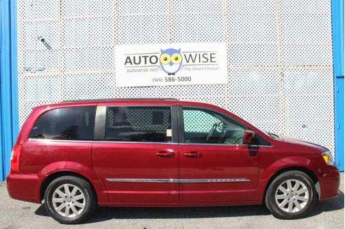 2013 Chrysler Town & Country Touring
