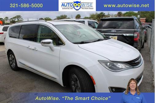 2018 Chrysler Pacifica Hybrid Limited