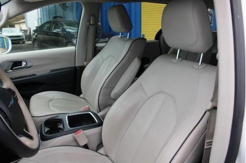 2018 Chrysler Pacifica Hybrid Limited