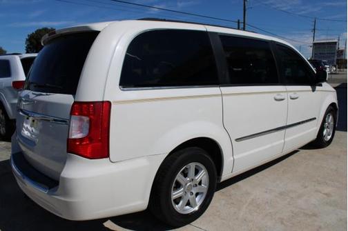2012 Chrysler Town & Country Touring