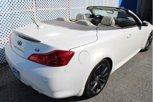 2012 INFINITI G37 Base