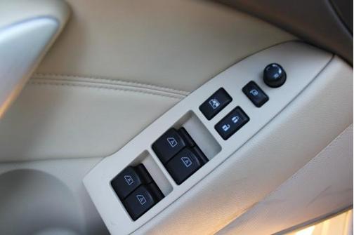 2012 INFINITI G37 Base