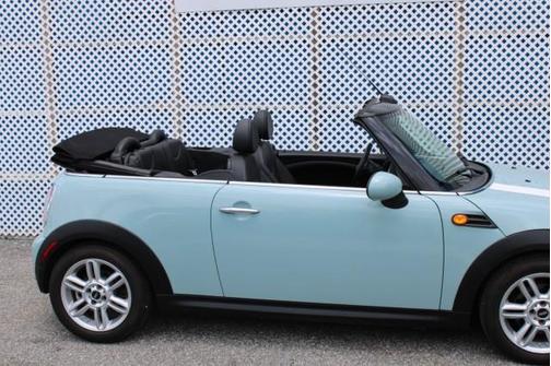2013 MINI Convertible Cooper