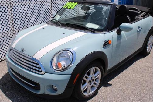 2013 MINI Convertible Cooper