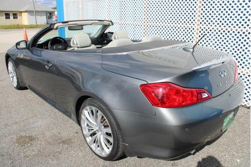 2012 INFINITI G37 Sport