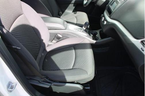 2012 Dodge Journey SE