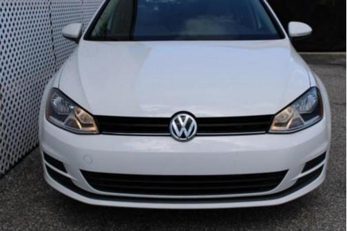 2017 Volkswagen Golf S