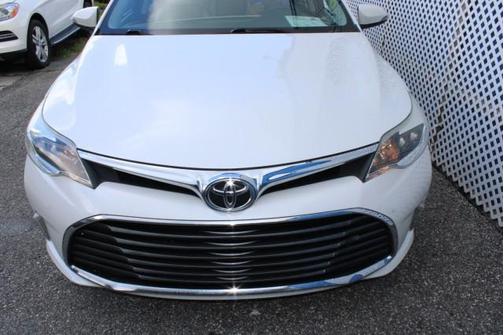 2016 Toyota Avalon XLE