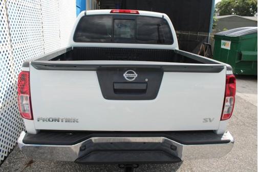 2016 Nissan Frontier SV
