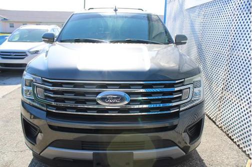 Magnetic Metallic 2019 Ford Expedition XLT LEATHER