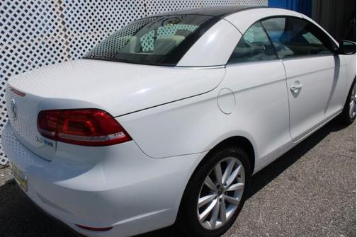 2015 Volkswagen Eos Komfort Edition
