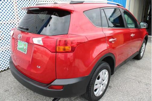Barcelona Red Metallic 2013 Toyota RAV4 LE