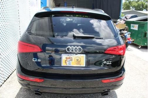 Brilliant Black 2014 Audi Q5 2.0T Premium