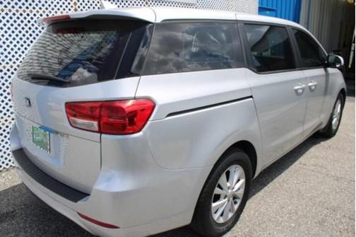 2018 Kia Sedona L