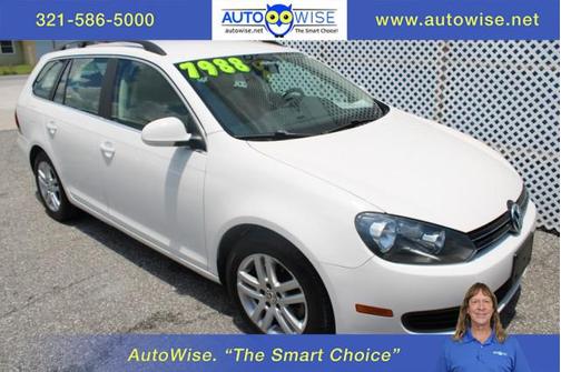 Candy White 2013 Volkswagen Jetta SportWagen TDI