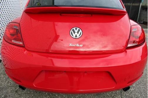 2012 Volkswagen Beetle Base