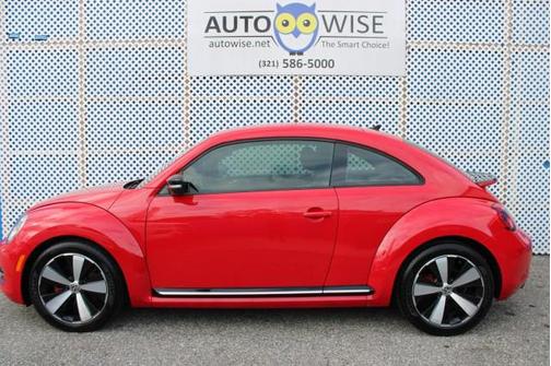 2012 Volkswagen Beetle Base