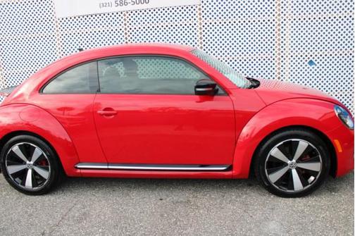 2012 Volkswagen Beetle Base