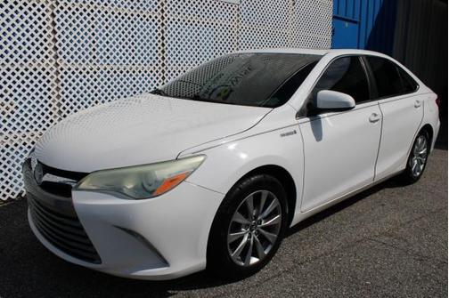 2016 Toyota Camry Hybrid XLE