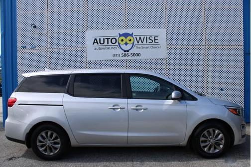 2020 Kia Sedona LX