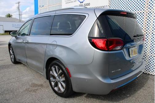2019 Chrysler Pacifica Limited