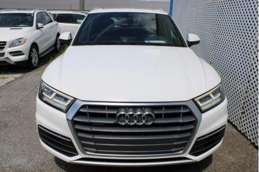 2018 Audi Q5 2.0T Premium Plus
