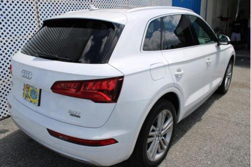 2018 Audi Q5 2.0T Premium Plus