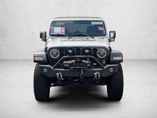 Bright White Clearcoat 2020 Jeep Wrangler Willys 4x4