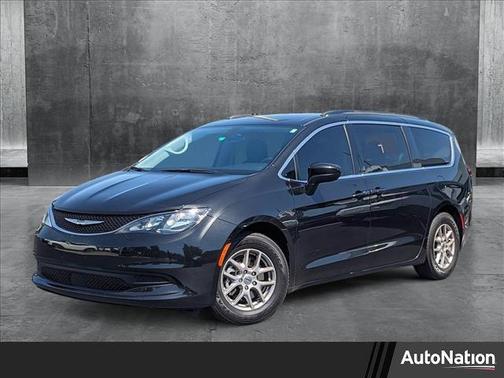 2021 Chrysler Voyager LXI