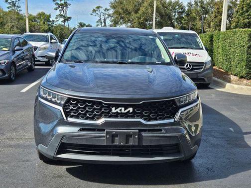 2022 Kia Sorento LX