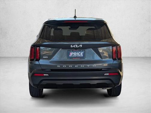 2022 Kia Sorento LX