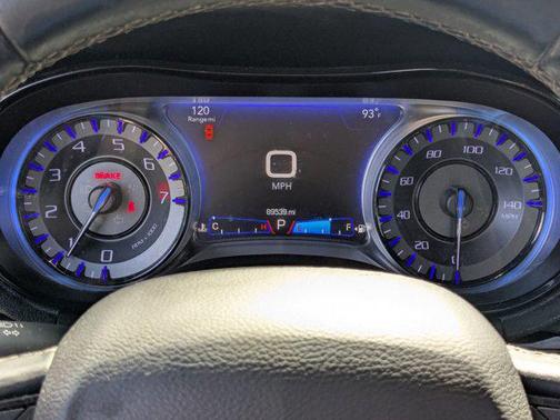 2018 Chrysler 300 S
