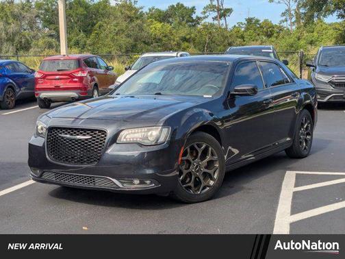 2018 Chrysler 300 S