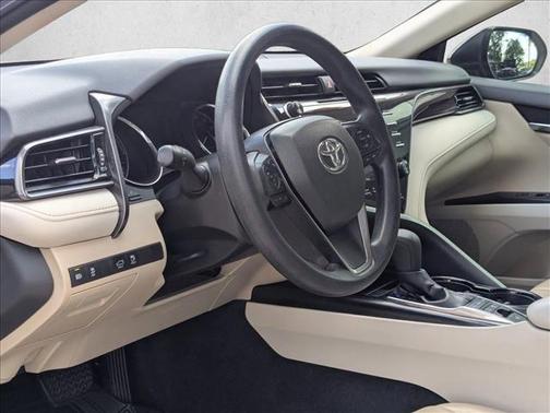 Ruby Flare Pearl 2019 Toyota Camry Hybrid LE