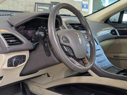 2013 Lincoln MKZ Base