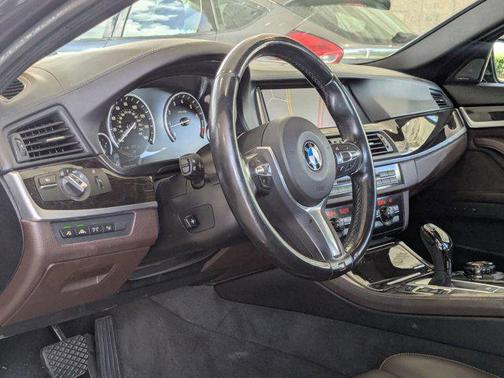 Jet Black 2016 BMW 550 550i
