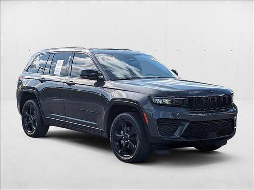 2023 Jeep Grand Cherokee Altitude