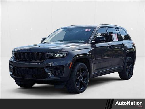 2023 Jeep Grand Cherokee Altitude