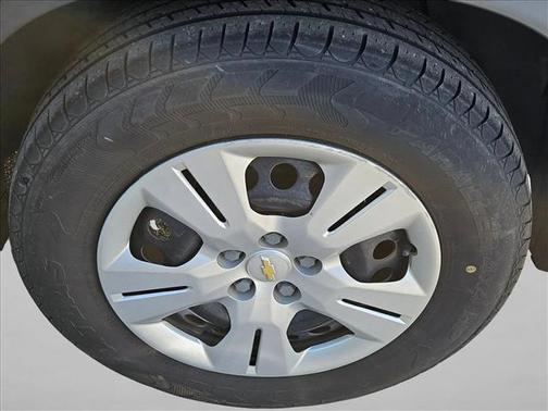 Mosaic Black Metallic 2017 Chevrolet Trax LS