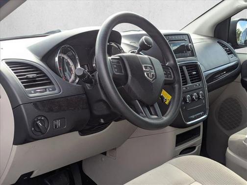 2016 Dodge Grand Caravan AVP/SE