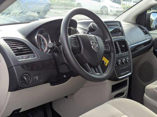 2016 Dodge Grand Caravan AVP/SE