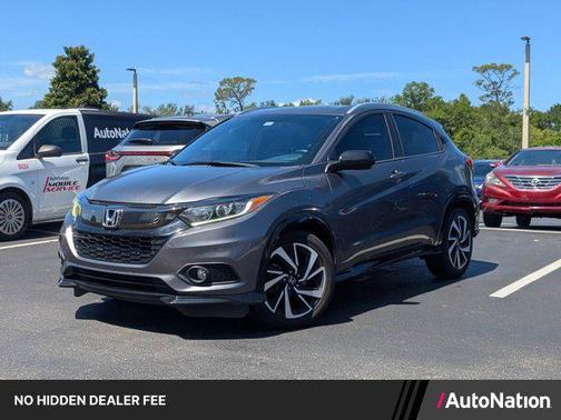 Silver/Gray 2019 Honda HR-V Sport