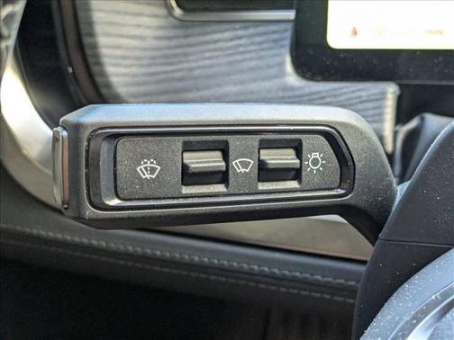 2023 Rivian R1T Adventure