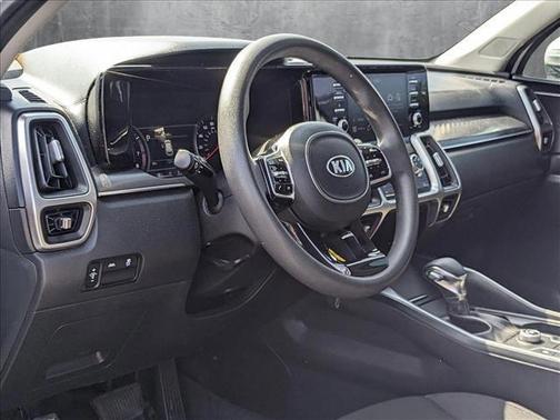 2021 Kia Sorento LX