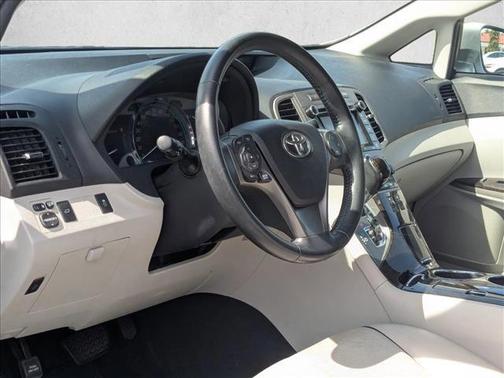 Celestial Silver Metallic 2015 Toyota Venza XLE