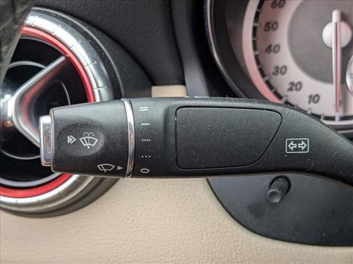 Cirrus White 2014 Mercedes-Benz CLA-Class Base